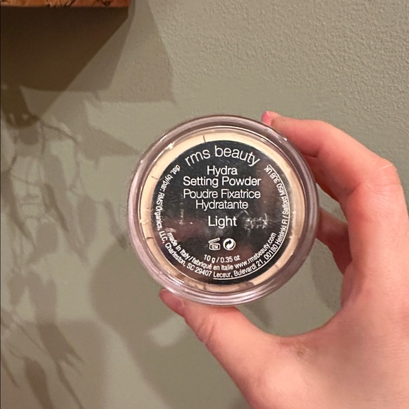 NEW ✨ RMS Beauty Cream Setting Powder - Picture 3 of 5